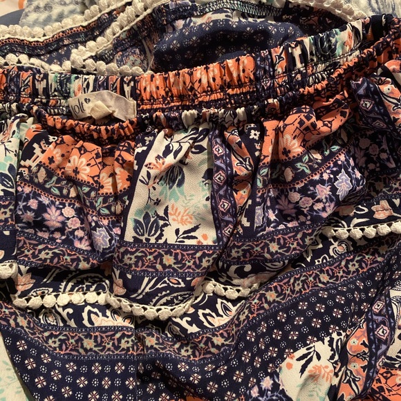 Romper - Picture 2 of 3